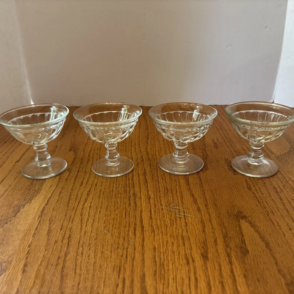 Set Of 4 Vintage Fostoria Colony pedestal Champagne/Tall Sherbet dessert dishes